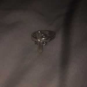 Silver ring size 4-5